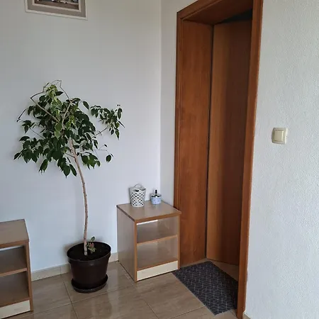 Apartament Lucia - 33151 *