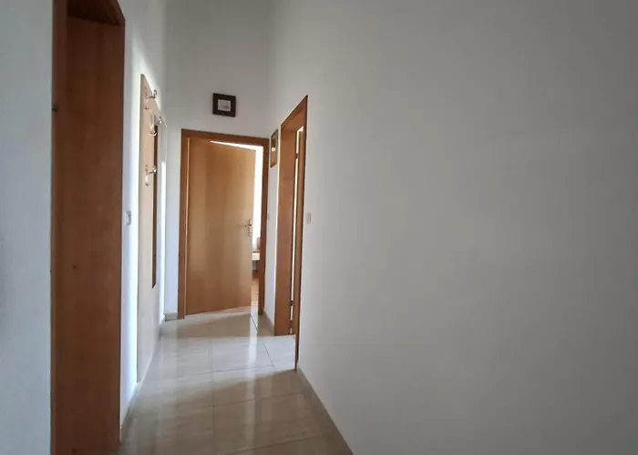 Lucia - 33151 Apartman *