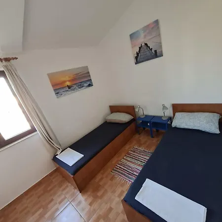 Lucia - 33151 Apartamento *